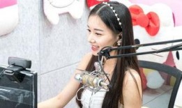 网红cos女博主吃瓜,揭秘娱乐圈幕后风云