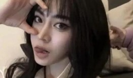 吃瓜网红图片头像女的,揭秘网红吃瓜头像背后的魅力