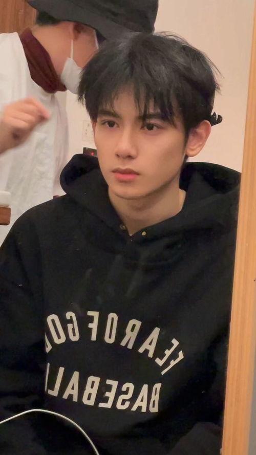 吃瓜娱乐胡先煦